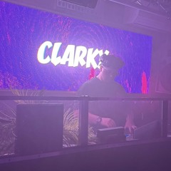 Clarky (@ClarkY_UK)