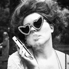 Femme Darja