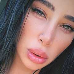 nayra sadeghi
