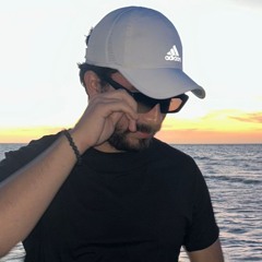 𝐊𝐀𝐀𝐘𝐙𝐄𝐑