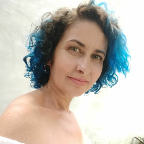 Carla Diniz’s avatar