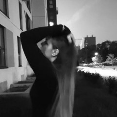ylizaxq