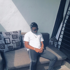 YOUNG EM SUPERVILAIN🦹🏾
