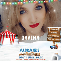 FemaleDavinaHendrika