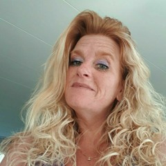 Lianne Dolstra
