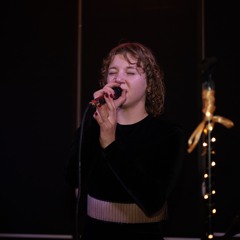 Аліна Бас