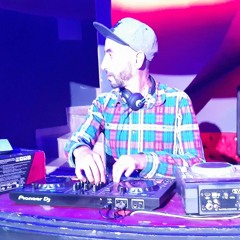 DJ FOEZI