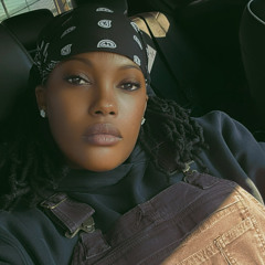 Ladee E                "𝐼'𝓂 𝒟𝒾𝒻𝒻𝑒𝓇𝑒𝓃𝓉"