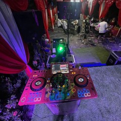 NST 2K25-THA RANG TA DUNG QUEN NHAU