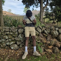 𝐌 𝐈 𝐊 𝐄 𝐘