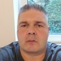 Chris77