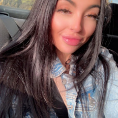 chloe hamilton