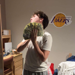 YungTHopOutTheVWitDaG