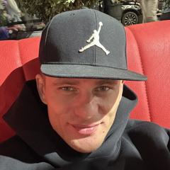 Alex Kirichenko