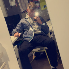 User 882458889