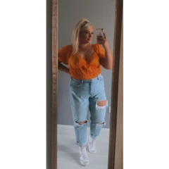 Megan Connie