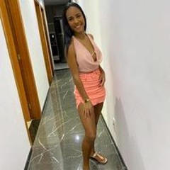 Camila Gomes