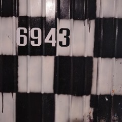 6943