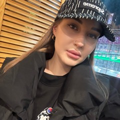 Ksenia Velikaya