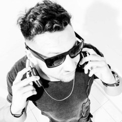 YAIR CORTEZ