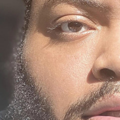 Somebody's Knocking At yo Do'