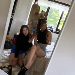 emily_11