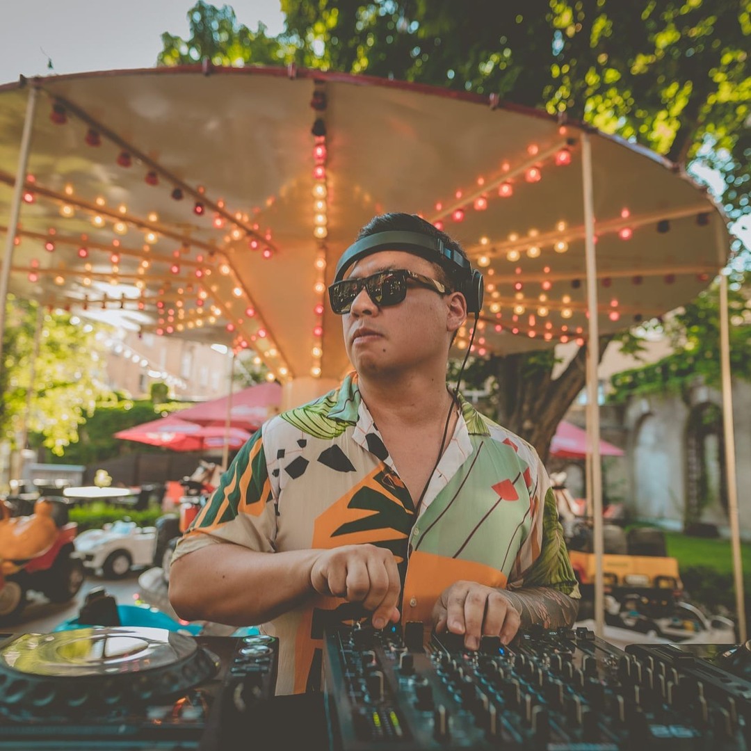 Stream Tony Handle music | Listen to songs, albums, playlists for free ...
