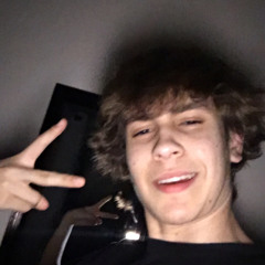 Derek Gomez