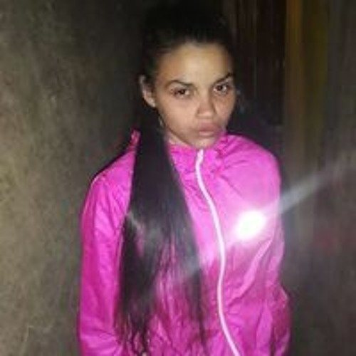 Eduarda Gomes’s avatar