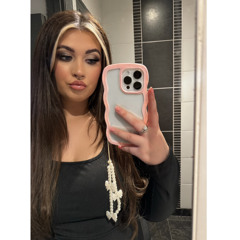 Courtney McLaughlinn