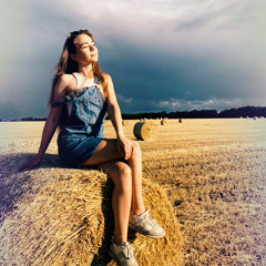 Аліна Бондар