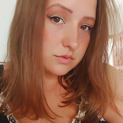 Ana Biscubi’s avatar