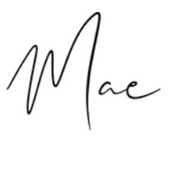 Mae B