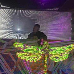 dj_threed