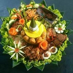 Rie Susanto