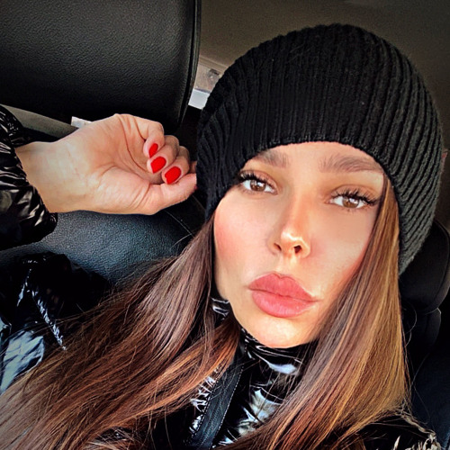 Kat Gulyaeva’s avatar
