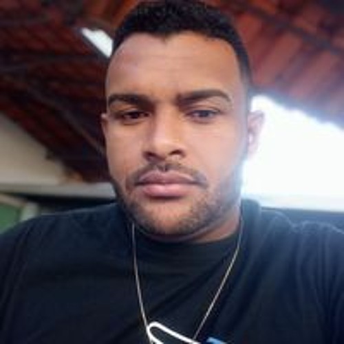 Roberto Santos’s avatar