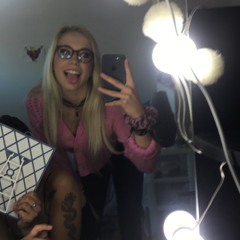 lola lecocq