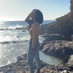 Erin Sunisa Official