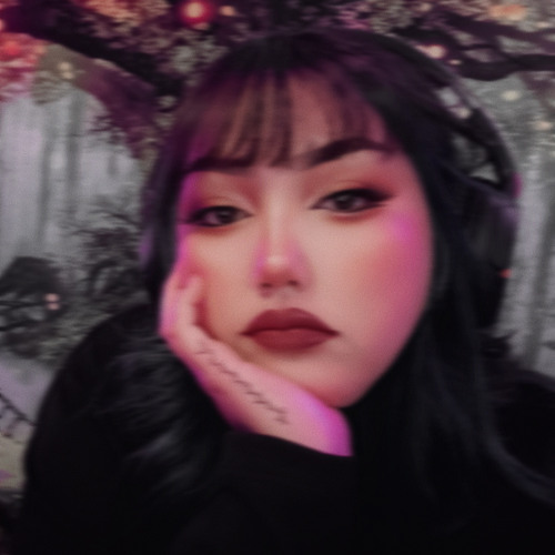 Elly Jade’s avatar