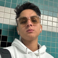 Moose Flores