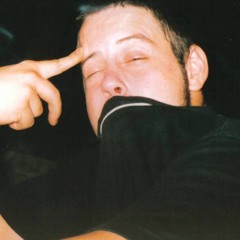 DanielB..