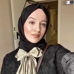 isra ahmedoğlu