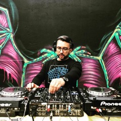 Dj Yann