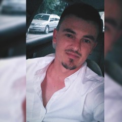 daniel r