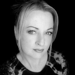 Katy (Skylab Radio > Presenter of Mixed Feelings)