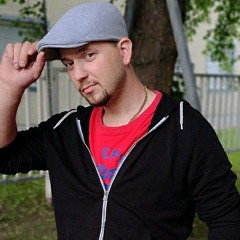 mikael89