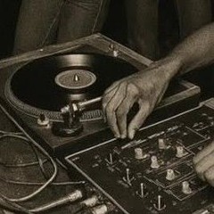 DJ D-SIDE