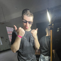 Dazm8