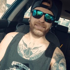 Niko Mouk